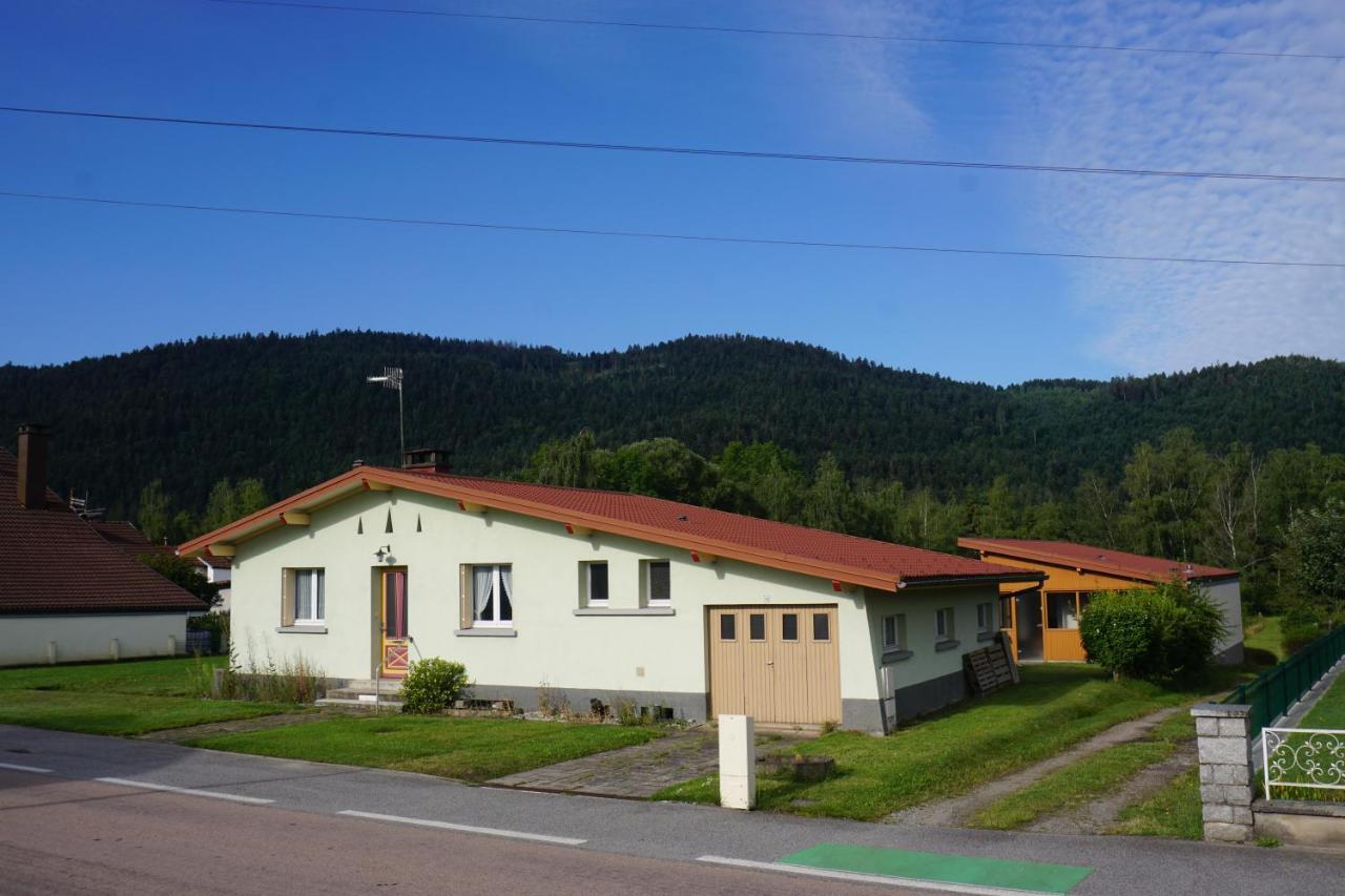La Maison Et L'Etang - Grand Terrain Prive Vagney Exterior photo